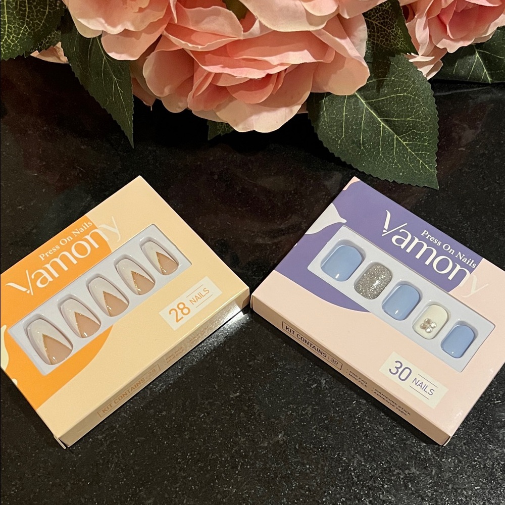 Vamony Press On Nails - (2) Sets